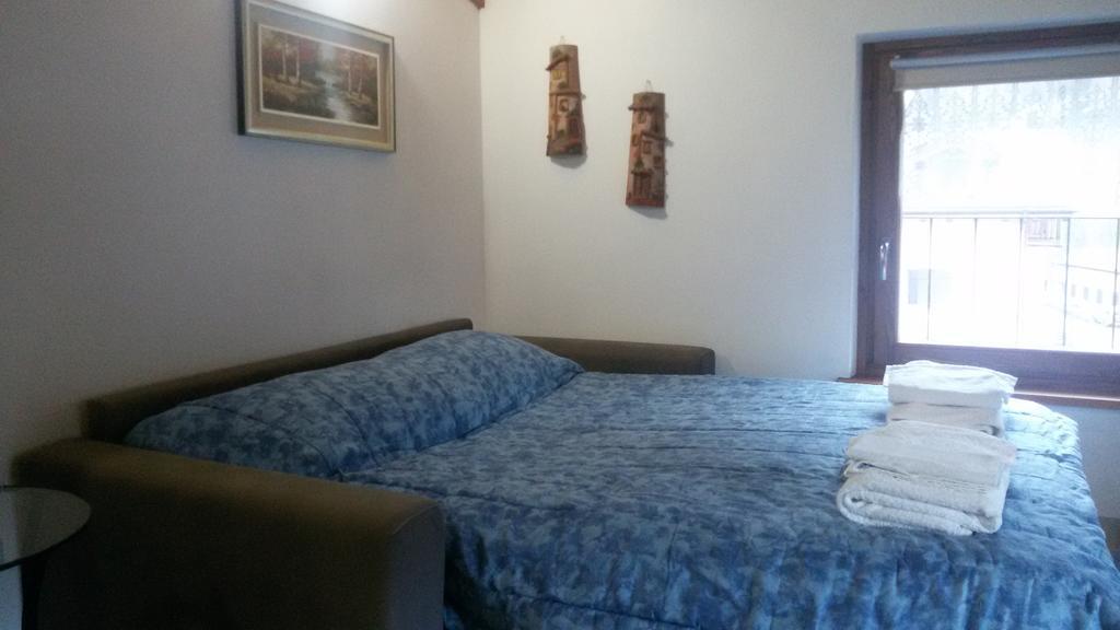 Mansarda Monte Bianco Apartment La Salle Exterior photo